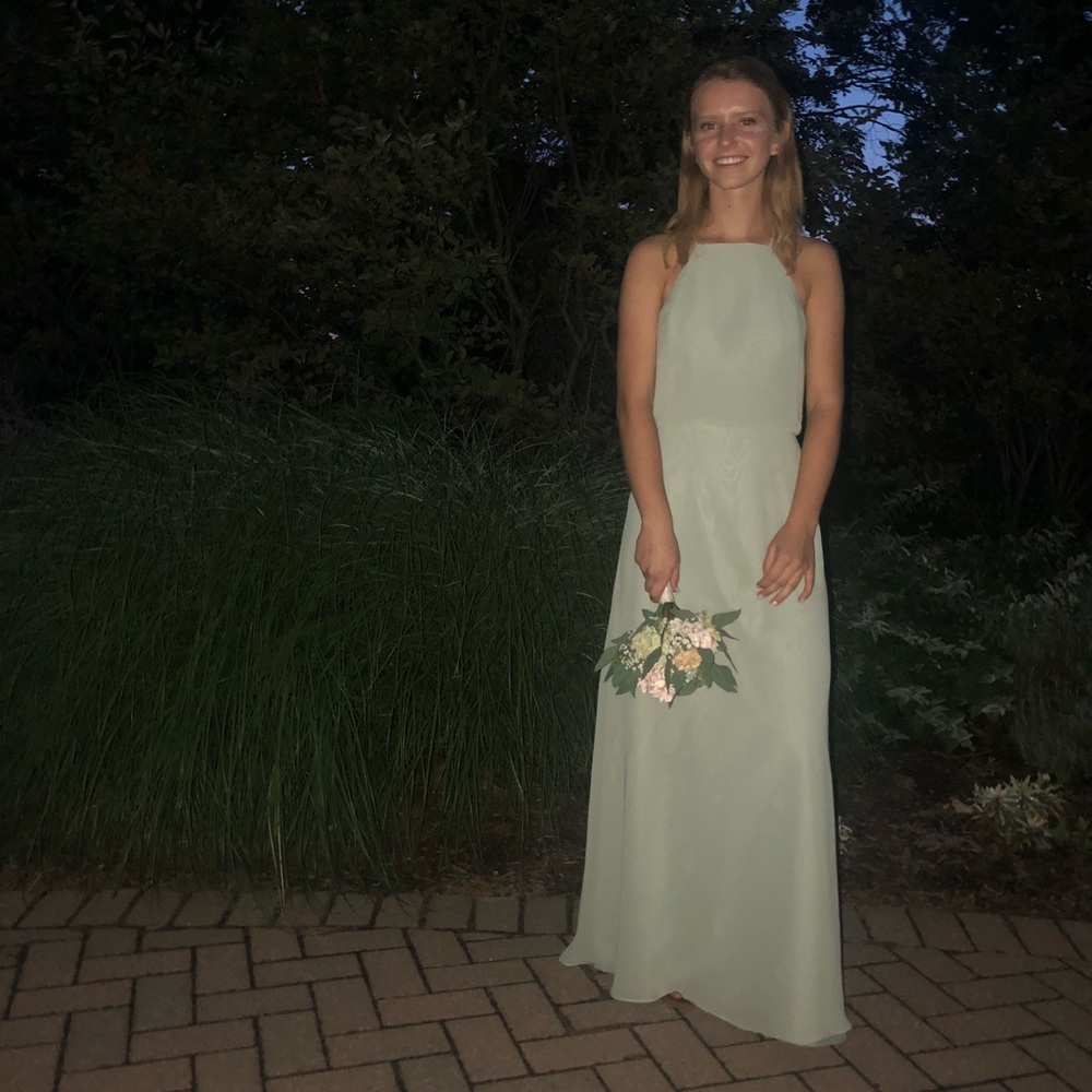 Green Long dress. Perfect for a special occasion